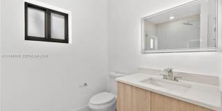 8246 NE 2nd Ct MIAMI, FL 33138 Gallery 27