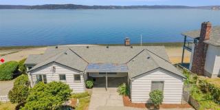 Rare Brown’s Point Beachfront Living – Stunning 3 Bed / 2 Bath Home! Gallery 1