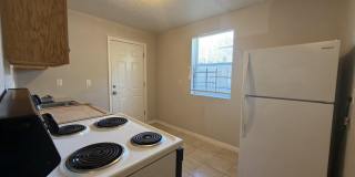 1709 DOT Street Gallery 5