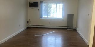 1 Brattle Dr. 1 Brattle Dr. Gallery 1