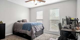 748 Lake Terrace Drive Gallery 16