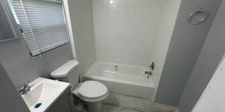 **Move in Ready** 3/2 Single Family home Gallery 9