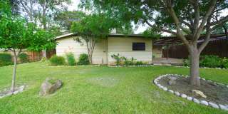 Updated Northeast Park Home Near Loop 410 - Realtor Commission: $500 Gallery 38