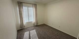 Cozy Home for Rent in East Mesa! **NEW FLOORING THROUGHOUT** Gallery 15