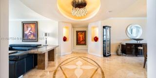 19111 Collins Ave Gallery 16