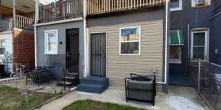 2 Bed with Finished Basement, Deck off Bedroom, and Backyard Gallery 28