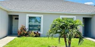 3305 SW 15th Place Gallery 1