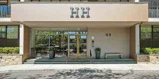 44 Strawberry Hill Avenue Gallery 2