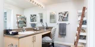 La Jolla Crossroads Gallery 37