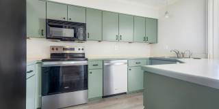 10 S Idlewild St Apt 4 10 S Idlewild St Apt 4 Gallery 1