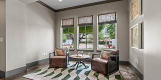 Riverhouse Gallery 32