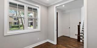 811 Smith Avenue Gallery 11