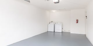 Ariel Springs Gallery 68