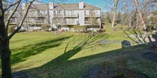Gorgeous 2 Bedroom Townhome available in Palatine! Gallery 12