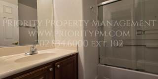 Beautiful 1600+ sq ft.  3 bedroom ~ UPGRADED! Gallery 10