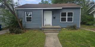 1819 Moss St Gallery 1