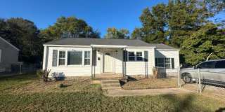 FOR LEASE - 3 bed, 2 bath, 1400 sqft single-family home Gallery 1