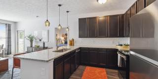 Luxe at the Highlands Gallery 18