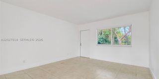 407 SE 9th Court Gallery 1