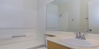 Mountain Creek Apartments Gallery 13