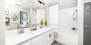 Evergreen at Tuscany Villas Gallery 13