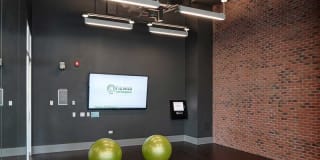 AMLI Lofts Gallery 19