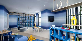 Manor Hialeah Gallery 13