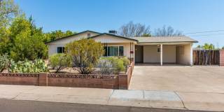 921 West 16th Street Gallery 1