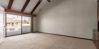 5537 N 71st Street Gallery 17