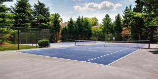 Foxchase Apartments Gallery 27