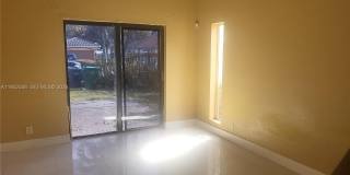 2221 NW 55th Ter Gallery 1