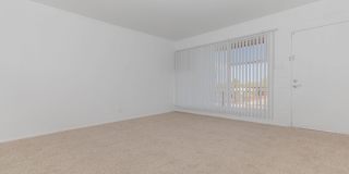 Country Club Apartments Gallery 12