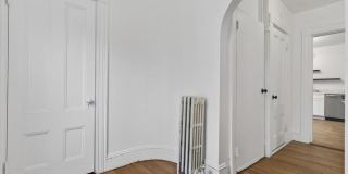 166 Elliot St Gallery 17