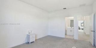 816 NW 3rd Ter Gallery 15