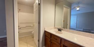 Adorable home, close to the casinos! Country living! Gallery 6