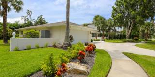 ** LUXURY PARK SHORE STUNNING FULLY REMODELED MODERN UNFURNISHED 3/2 PRIVATE LARGE PATIO HOME WITH PRIVATE PARK SHORE BEACH ACCESS ** NO HOA ** MOVE IN TODAY ** Gallery 14