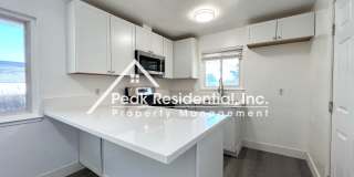 Updated 2bd/1ba Carmichael Duplex with Garage Gallery 13