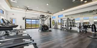 Longbow Luxury Apartments Gallery 3