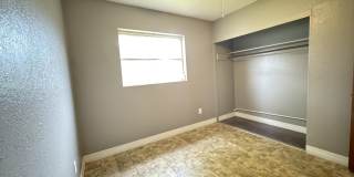 2506 Stratford Drive Gallery 14