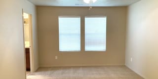 Beautiful new 3 bed 2 bath home in a quiet Star neighborhood. Gallery 12