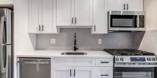 1526 2nd Street Southwest Gallery 1