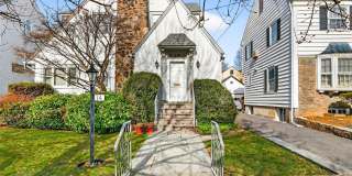 14 Columbia Place Gallery 1