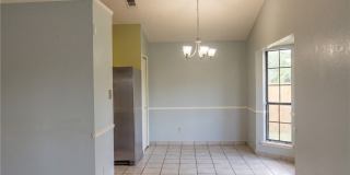 2404 Fieldstone Drive Gallery 4