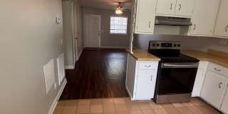 Dawg's Landing Apartments - ANS Gallery 7