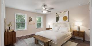 Like New in Heart of Crestview - AVAILABLE IN MAY! Gallery 24