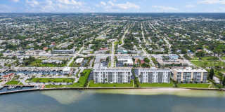 301 Lake Shore Drive Gallery 50