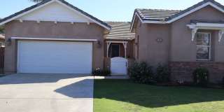 Spacious 4 Bed, 3 Bath Home in Northwest Bakersfield (93312), 2,336 Sq Ft with Garage & Fireplace Gallery 1
