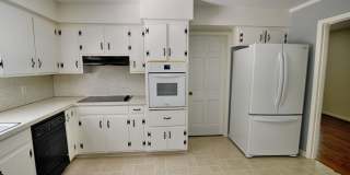 Lovely Ranch in Hope Valley North - Durham Gallery 5