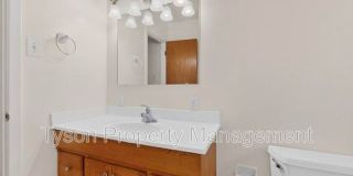 3503 Montclaire NE Gallery 17