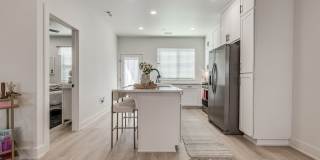 1640 North Leverett Avenue Gallery 9